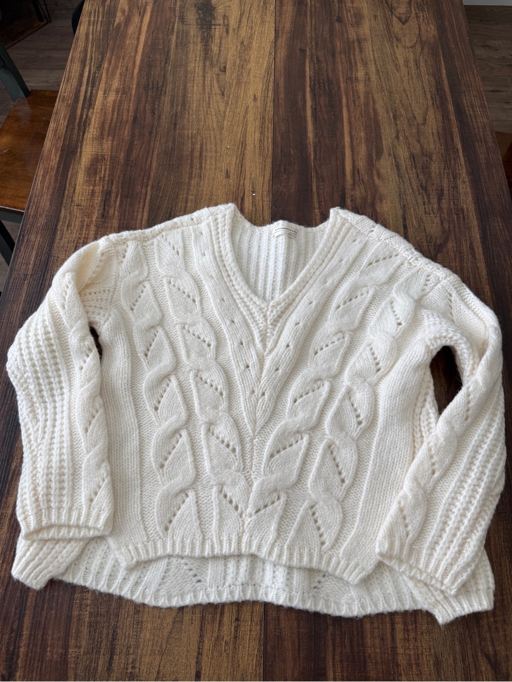 Anthropologie Cream Cable-Knit V-Neck Pullover Sweater